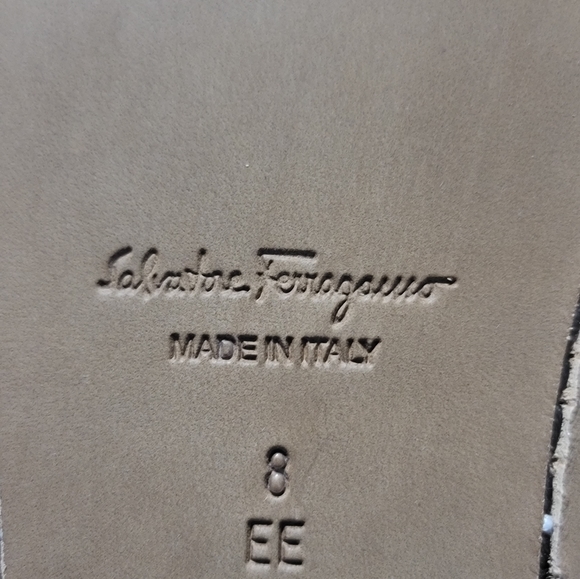 Shoes - Picture 4 of 11